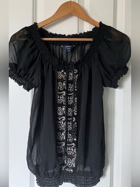 Black Sheer Puff-Sleeve Peasant Feminine Blouse with Embroidered Sequins Panel